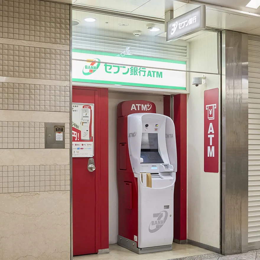 按照SEVENBANK ATM、3号街北[G]